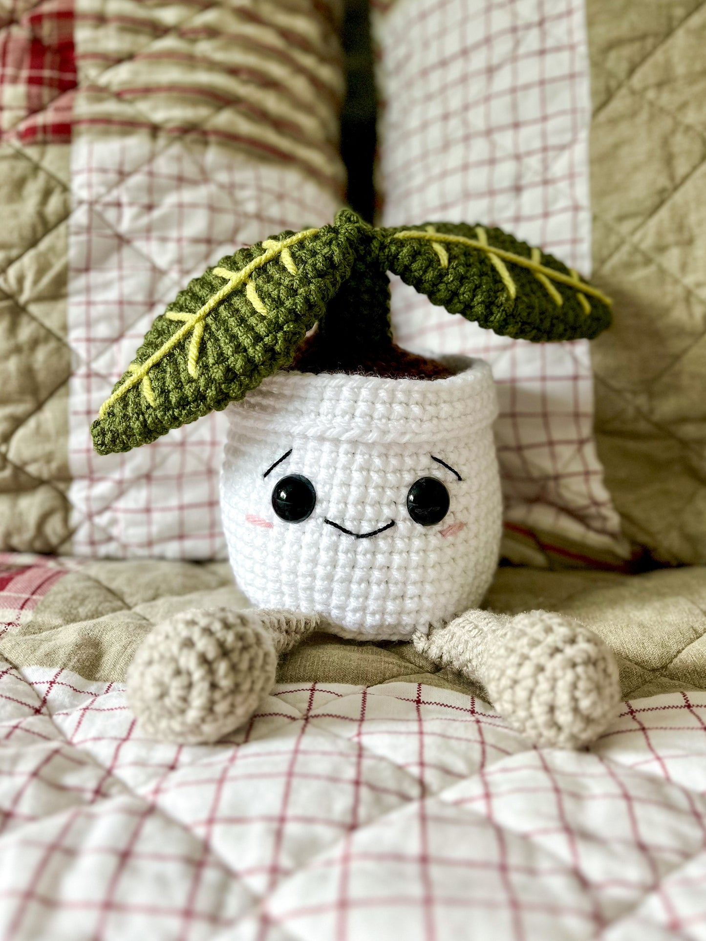 Grinning Green Plant Buddy Crochet Pattern